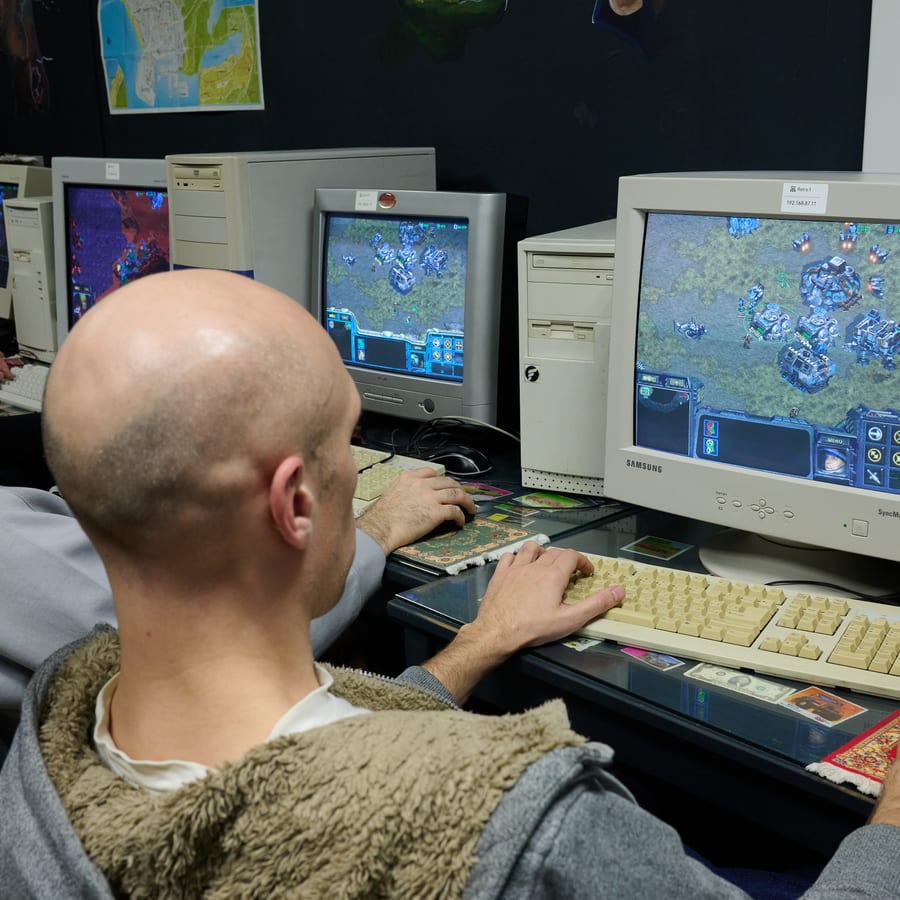 Турнир по StarCraft — Retro Gaming Club